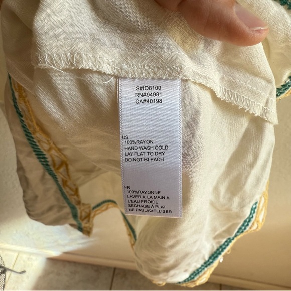 NWT Twenty One Shirt Length Cream Dress with Jade Embroidery Junior Size Large - Picture 5 of 9